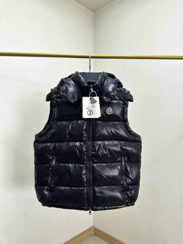 veste moncler sans manche avec capuche 2119893