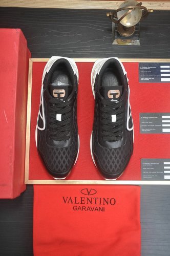 valentino basket homme 29c1b0