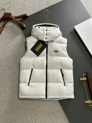 doudoune sans manche capuche moncler 2107379