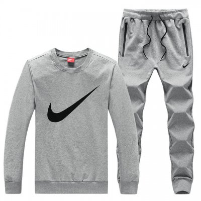 2025 ensemble nike tech fleece homme NK018