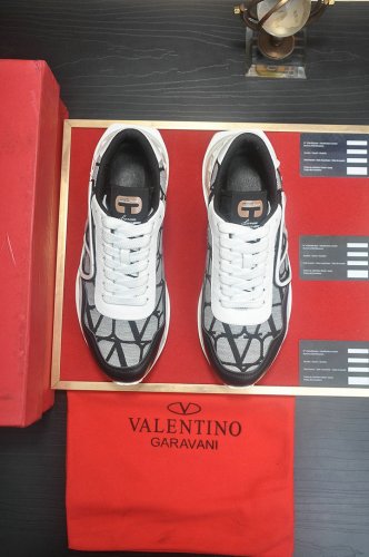 basquette valentino homme 880d0a