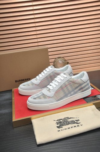 basket burberry arthur 77477f