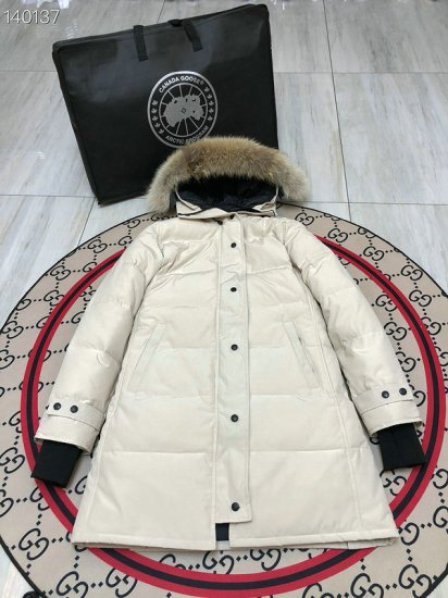 doudoune femme canada goose occasion 1806853