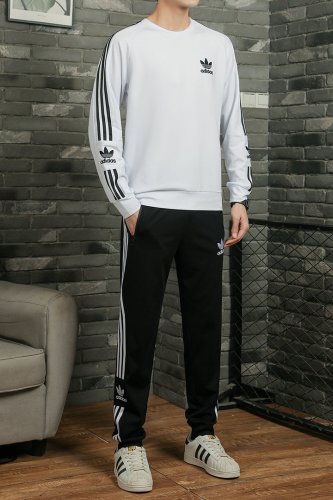 2025 survêtement adidas homme pas cher AD046