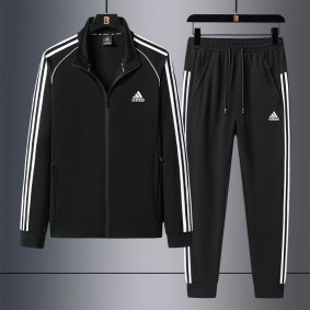 ensemble adidas pharrell williams AD147